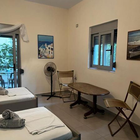Riviera Rooms Sarandë 外观 照片