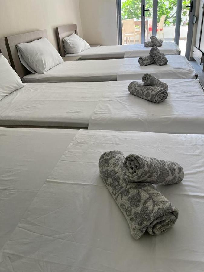 Riviera Rooms Sarandë 外观 照片