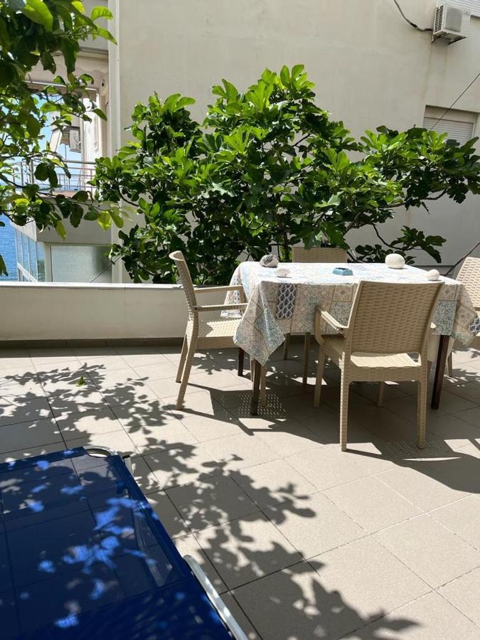 Riviera Rooms Sarandë 外观 照片