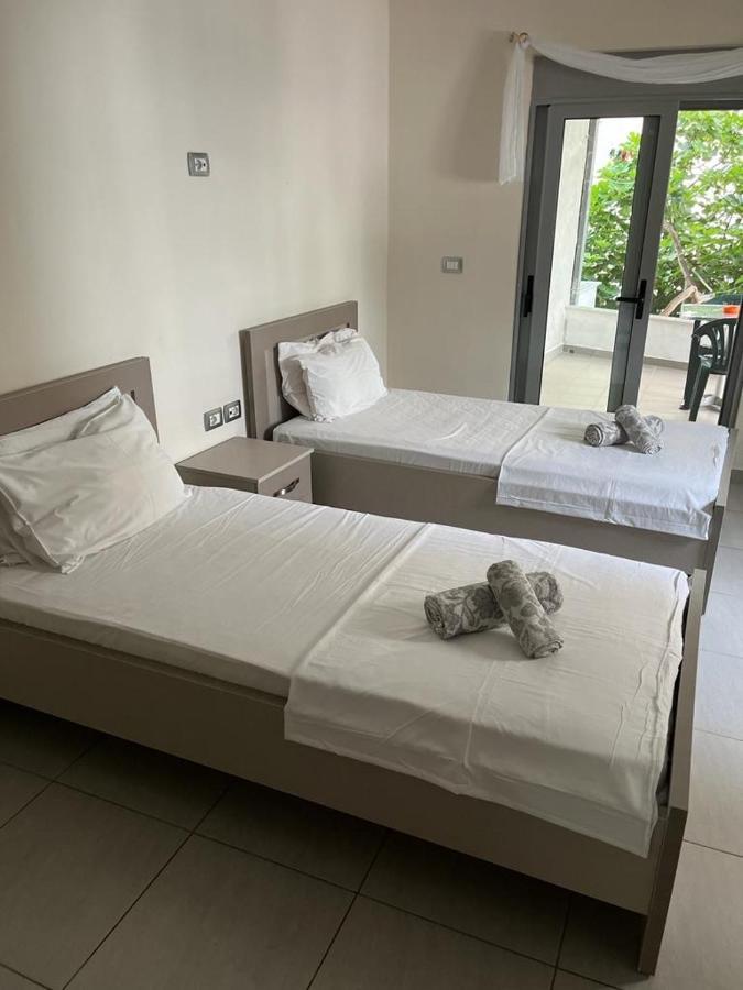 Riviera Rooms Sarandë 外观 照片