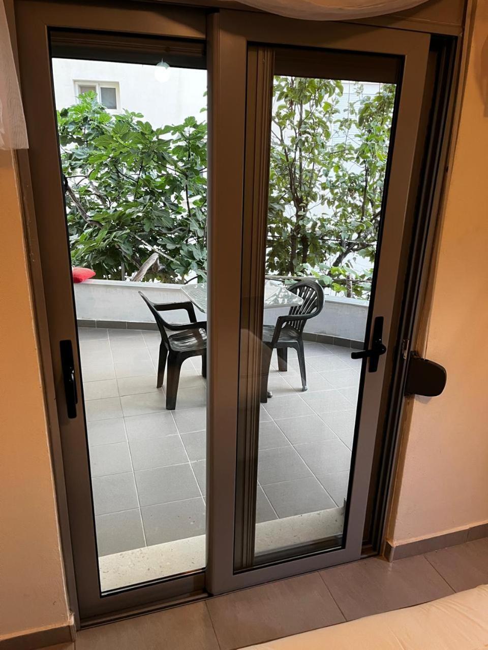 Riviera Rooms Sarandë 外观 照片