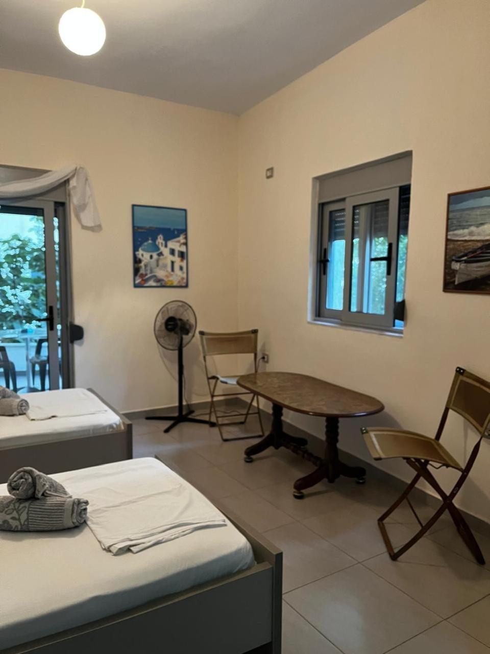 Riviera Rooms Sarandë 外观 照片